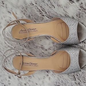 Badgley Mischka formal heels